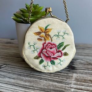 Vintage coin pouch great condition